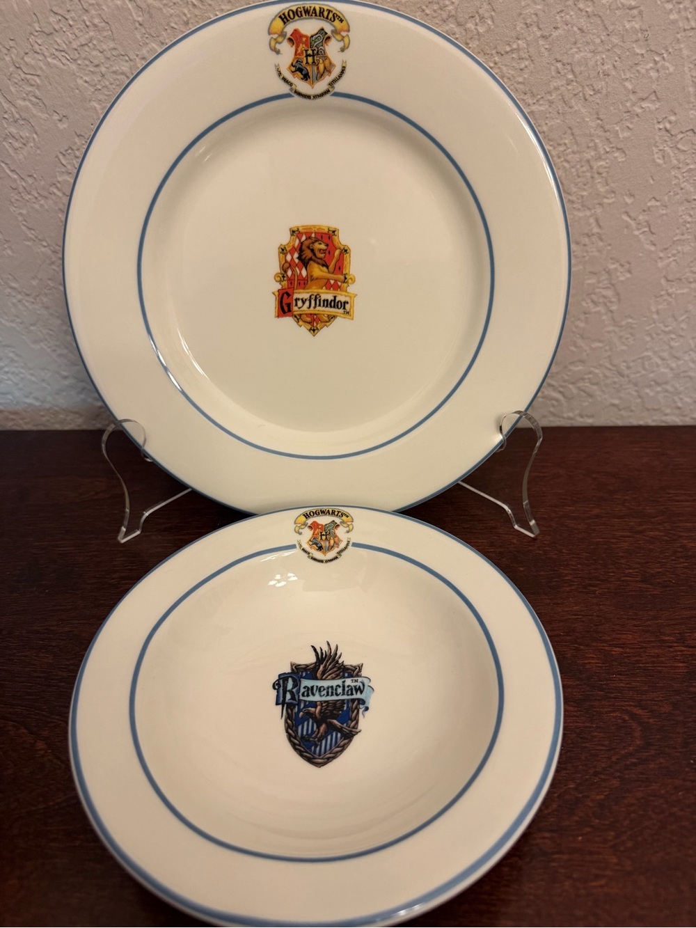 Vintage Johnson Bros Harry Potter Hogwarts Dinner Plate and Bowl Set Portugal